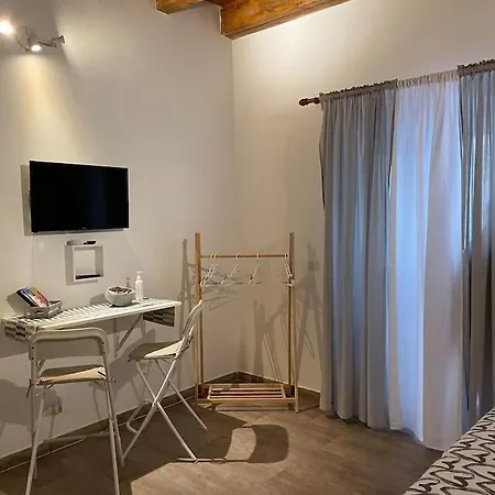 Le Colonne 14 بيت للعطل